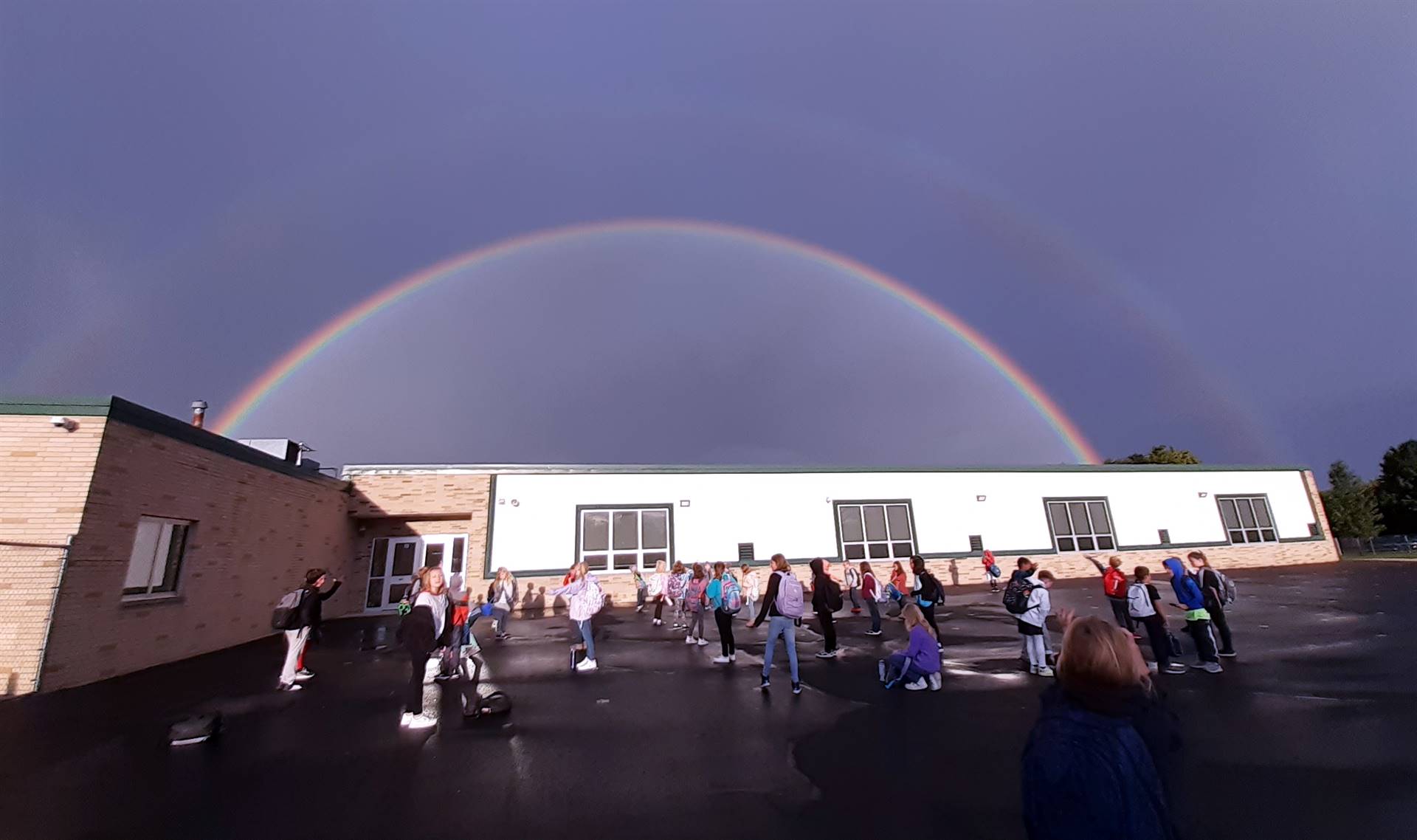 rainbow over NES